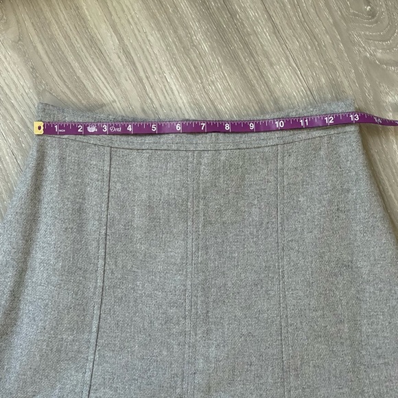 Vintage Easy Wear Grey Wool Blazer & Flare Skirt Set - Picture 12 of 15